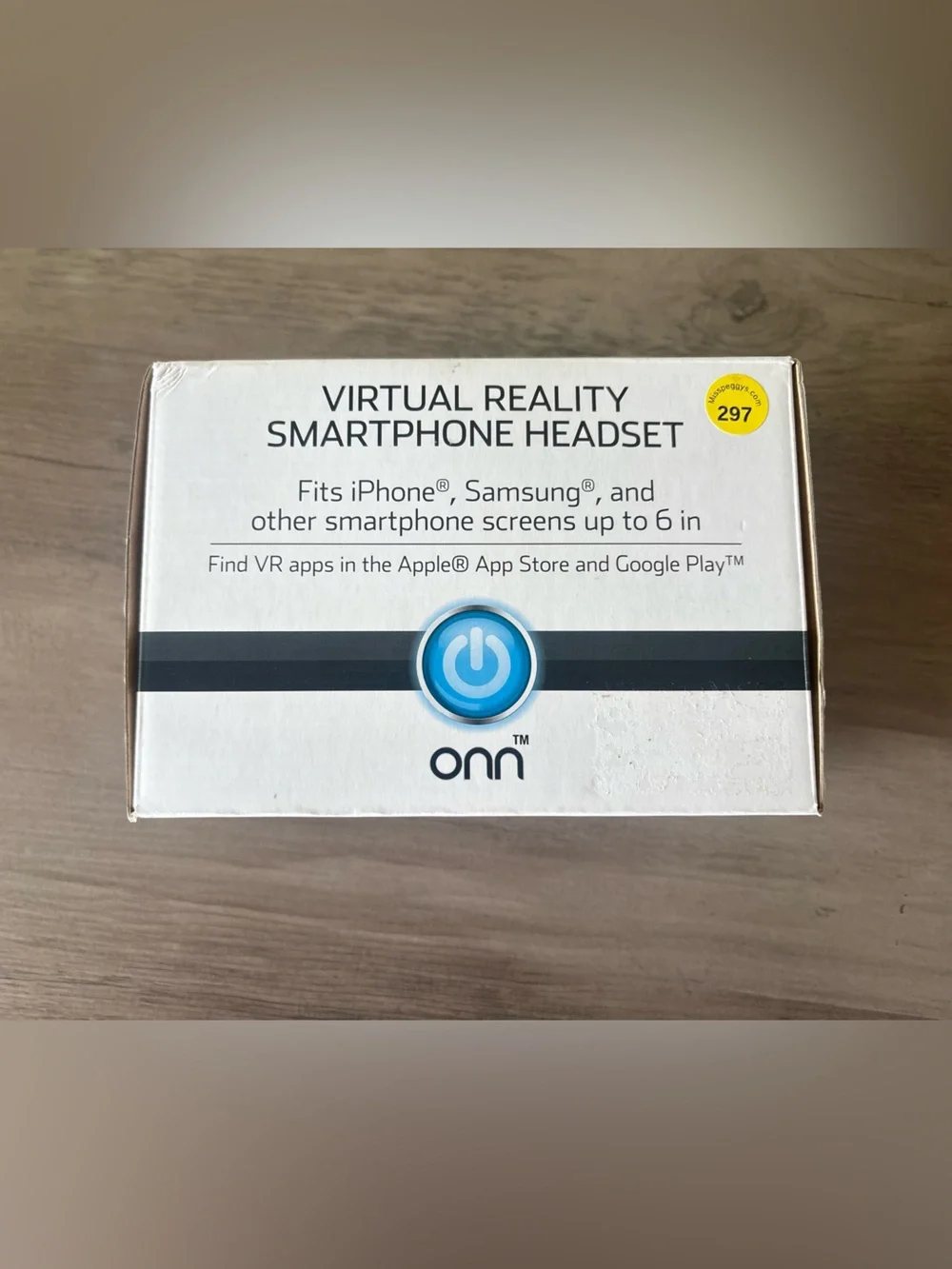 Onn Virtual Reality Smartphone Headset VR Viewer Fits iPhone & Android Up to 6”